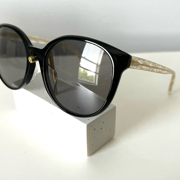 MaxMara | Accessories | Max Mara Twist Sunglass Black And  display picture 2